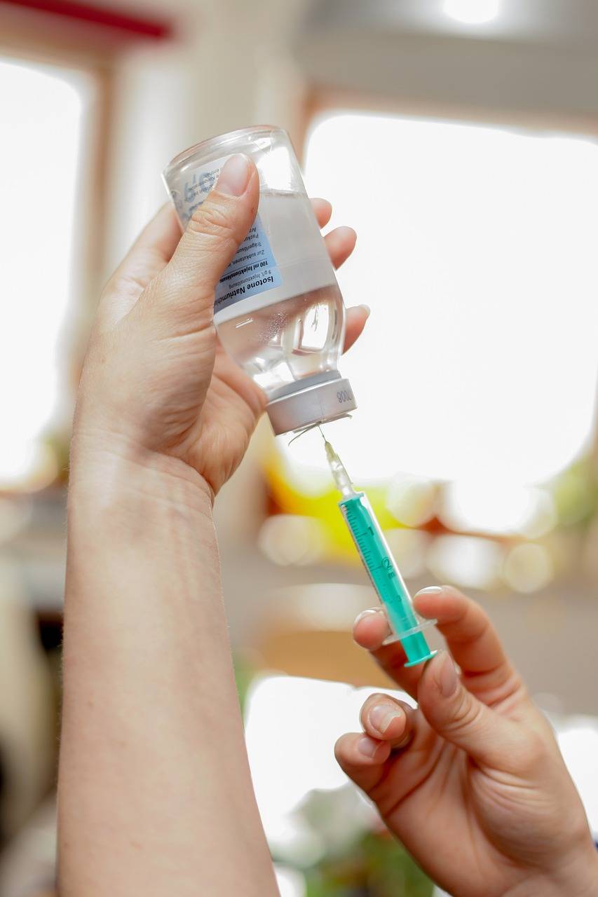 vaccination, injection, healthcare, needle, health, doctor, disposable syringe, ampoule, injection syringe, heal, disease, medical, medicine, diagnosis, physician, drops, patch up, injection, injection, injection, injection, injection